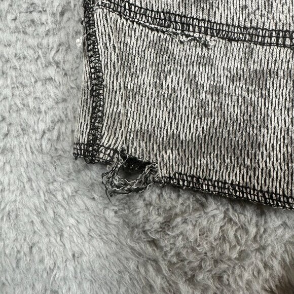 Affliction Thermal Long Sleeve Mens XL Reversible AOP Y2K Seek & Destroy/Flag - Picture 12 of 16